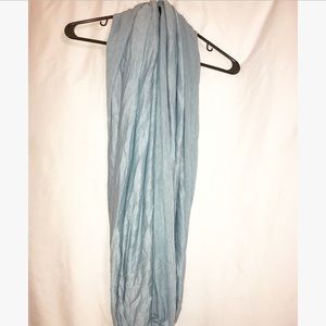 Light blue scarf